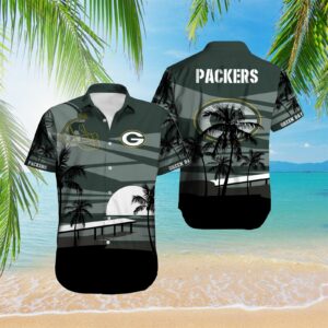 Hawaiian shirt with Packers logo